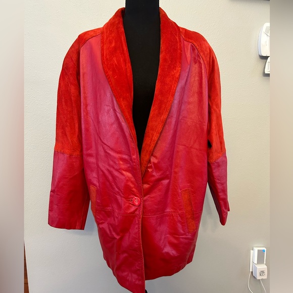Tarazzia Internationale Size Large Red Genuine Leather Jacket - Picture 1 of 7